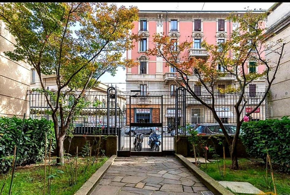 A Casa Di... Milão Exterior foto